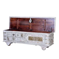 Wohnen 146 cm breite Truhe in Antikweiß mit Bronze - Abraham