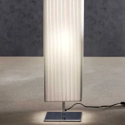 Wohnen 160 cm hohe Stehleuchte in eckigem Design - Calivias