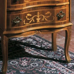 Wohnen Flurkommoden*Antike Kommode Agosto in Nussbaumfarben