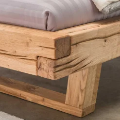 Wohnen Naturholzmöbel|Betten*Balkenbett aus Eichenholz mit Kufen - Piassona