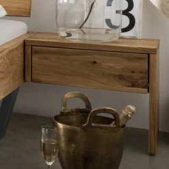 Wohnen Bett & Nachtkommoden aus Wildeiche - Aryvano (dreiteilig)