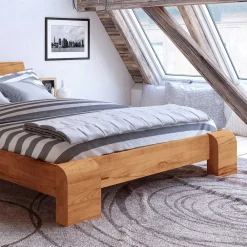 Wohnen Bett Alcarizora aus Kernbuche Massivholz