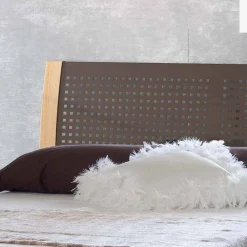 Wohnen Bett Ternin in Braun Stahl