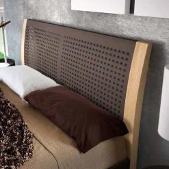 Wohnen Bett Ternin in Braun Stahl