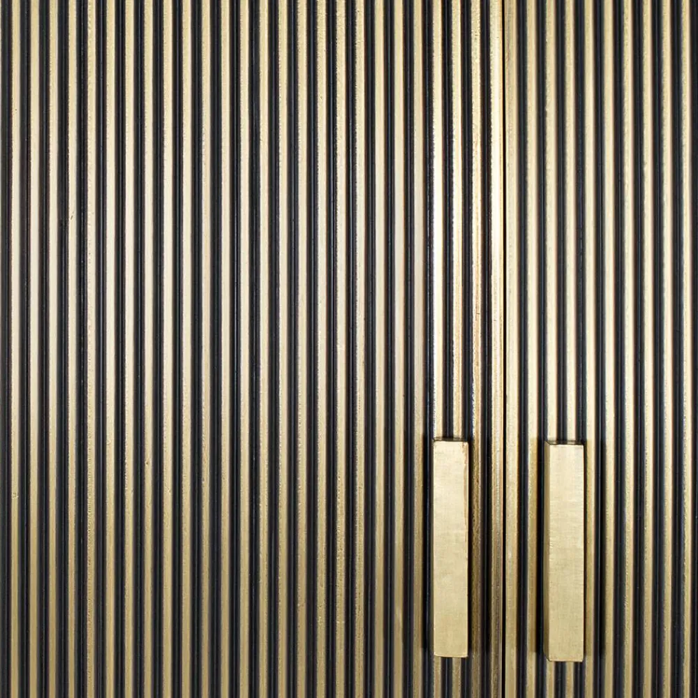 Wohnen Design Schrank mit viel Bodenfreiheit - Hayato