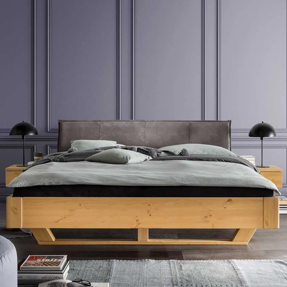 Wohnen Designbett mit Holzkufen aus Kiefer gelaugt - Ravilon