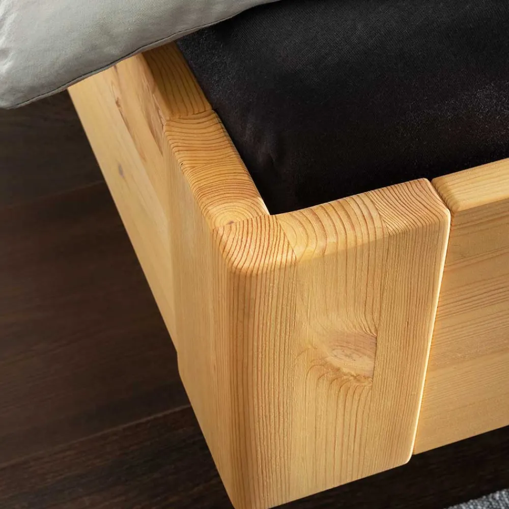 Wohnen Designbett mit Holzkufen aus Kiefer gelaugt - Ravilon