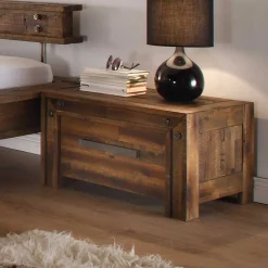 Wohnen Designerbett Locester in Braun