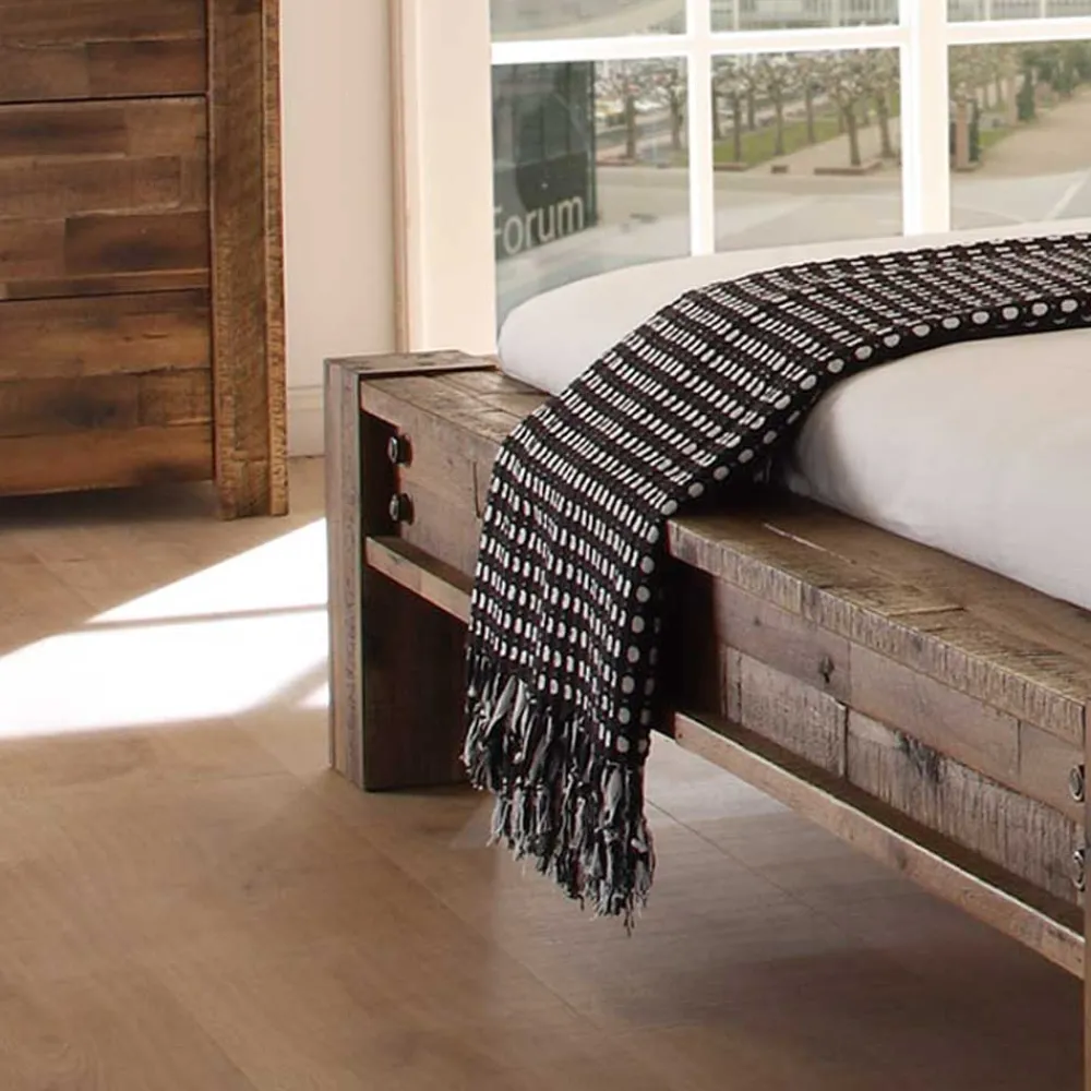 Wohnen Designerbett Locester in Braun