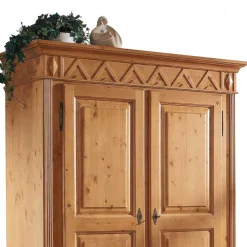 Wohnen Garderobenschränke*Dielenkleiderschrank Terezza aus Fichte massiv