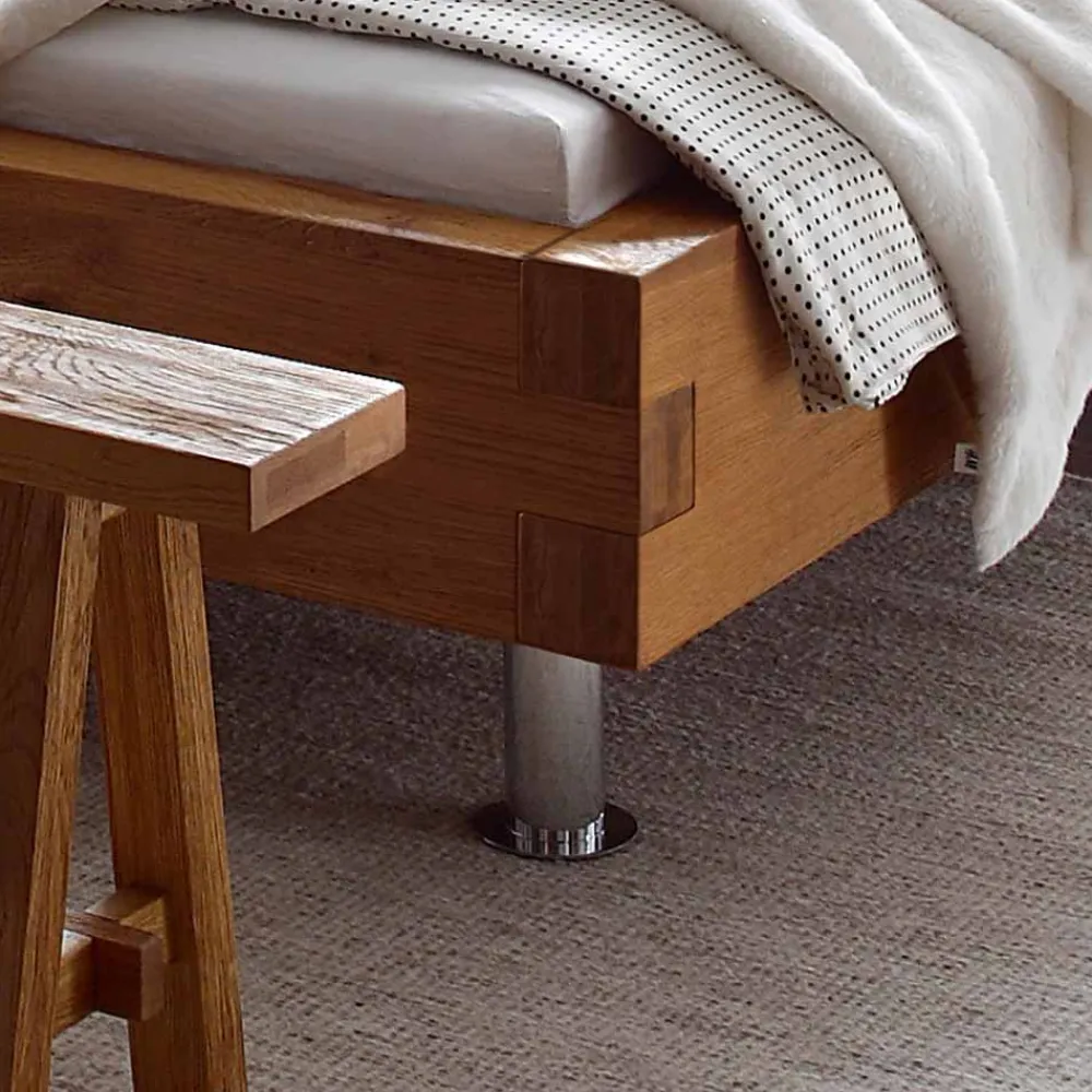 Wohnen Doppelbett in Balkenoptik Chicola aus Wildeiche Massivholz