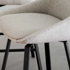 Wohnen Skandinavische Möbel|Schwarze Möbel*Drehbare Barstühle in Beige - Taja (2er Set)