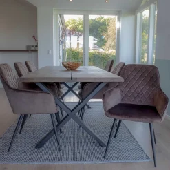 Wohnen Essplatzgruppe mit Tisch Räuchereiche - Traka (siebenteilig)