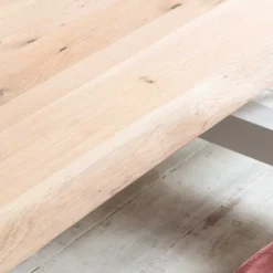 Wohnen Esstisch mit Baumkante Eiche gekälkt - Ugolina