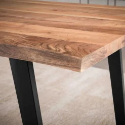 Wohnen Schwarze Möbel|Naturholzmöbel*Esstisch mit schrägen U-Beinen - Alice