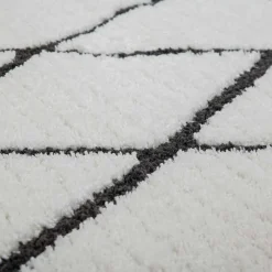 Wohnen Ethno Style Teppich in Weiß und Schwarz - Blouno