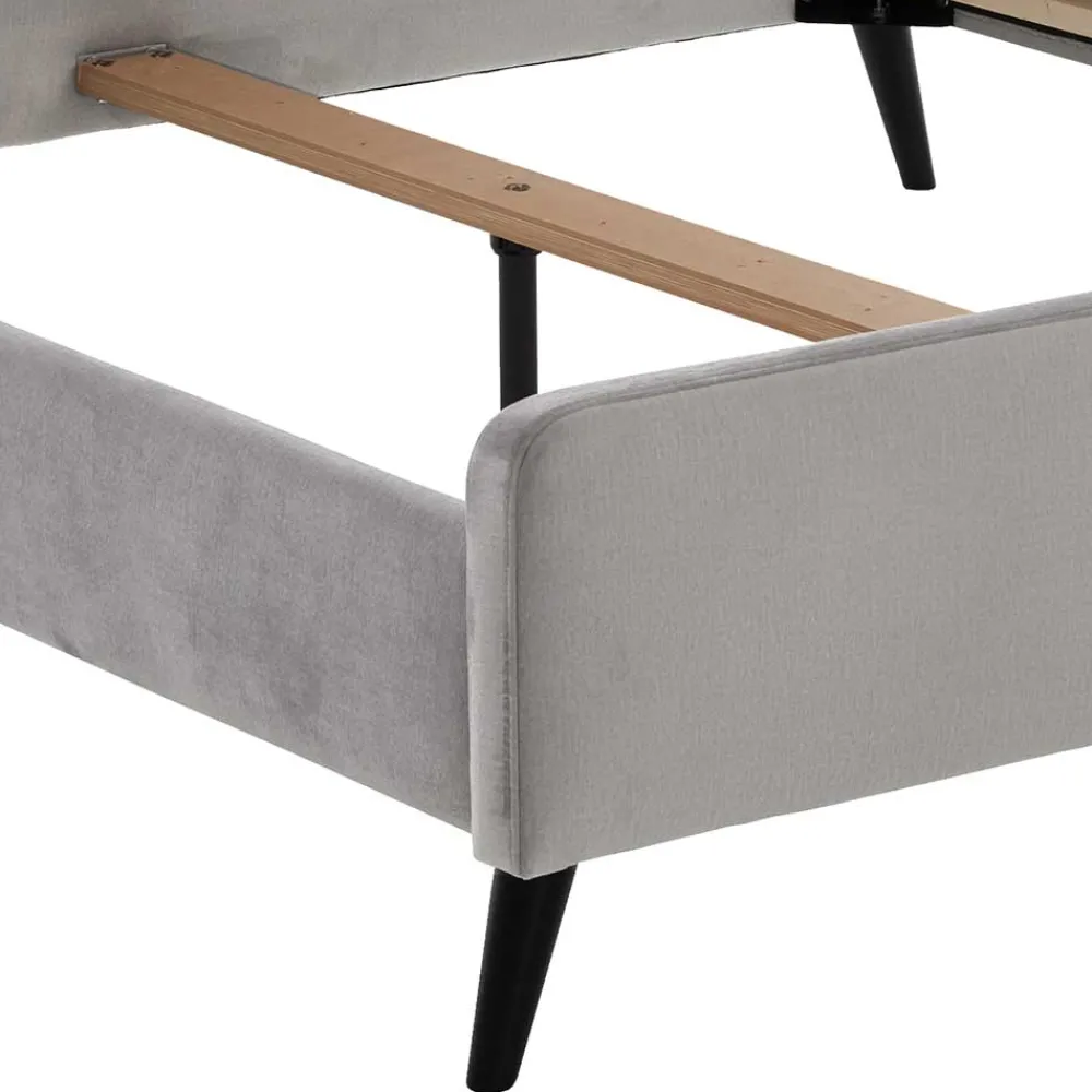 Wohnen Betten|Betten*Gemütliches Velours Bett in Hellgrau - Colinax