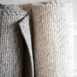 Wohnen Handgefertigter Wollteppich in Beigegrau - Flexin