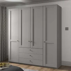 Wohnen Hellgrauer Kleiderschrank mit Metallgriffen - Ridonna