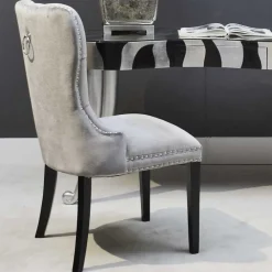 Wohnen Küchenstühle|Esszimmerstühle*Hellgrauer Polsterstuhl mit Knöpfen & Nieten - Hokulani