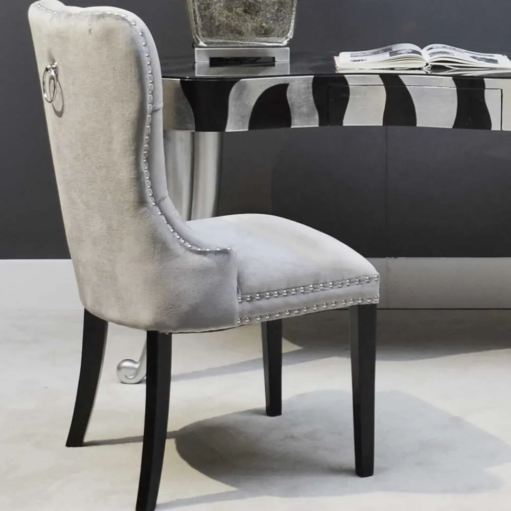 Wohnen Küchenstühle|Esszimmerstühle*Hellgrauer Polsterstuhl mit Knöpfen & Nieten - Hokulani