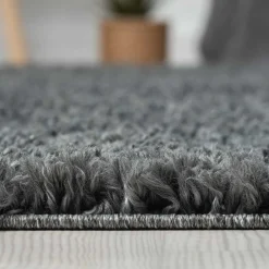 Wohnen Teppiche*Hochflor Teppich in dunklem Grau - Bescion
