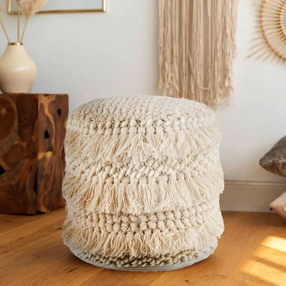 Wohnen Hocker mit Troddeln in Cremeweiß - Amazing