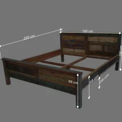 Wohnen Holzbett Jamaica in Braun Bunt