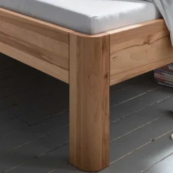 Wohnen Holzbett mit Kopfteil aus Kernbuche - Izmaldon