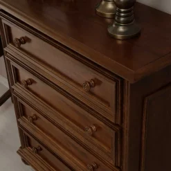 Wohnen Küchenschränke|Flurkommoden*Klassisch gestaltete Hochkommode in Walnussfarben - Manicos