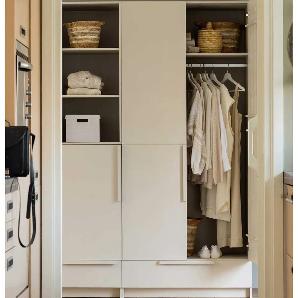 Wohnen Massivholzmöbel|Kleiderschränke*Kleiderschrank in Hellgrau - Anela