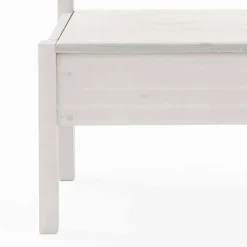 Wohnen Kleine Landhaus Bank Onesti mit Truhe