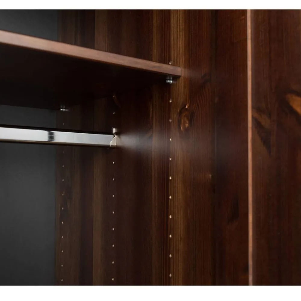 Wohnen Braune Möbel|Kleiderschränke*Kompakter Kleiderschrank im Modern-Country-Style - Nauizia