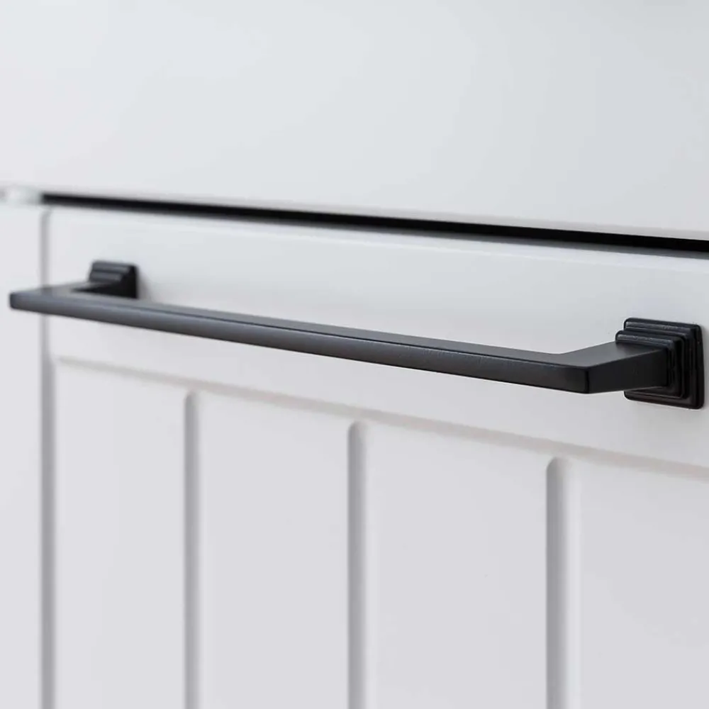 Wohnen Landhaus Hochschrank fürs Bad - Goliat