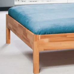 Wohnen Massivholz Bett Narkondam aus Kernbuche