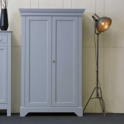 Wohnen Kleiderschränke|Kleiderschränke*Massivholz Kleiderschrank Saliara in Grau