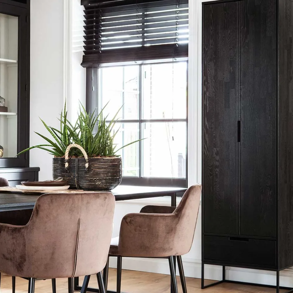 Wohnen Schwarze Möbel|Naturholzmöbel*Massivholz Schrank in Schwarz - Almery