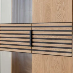 Wohnen Esszimmerschränke|Highboards*Massivholz Vitrine in Eiche mit Schwarz - Eribella