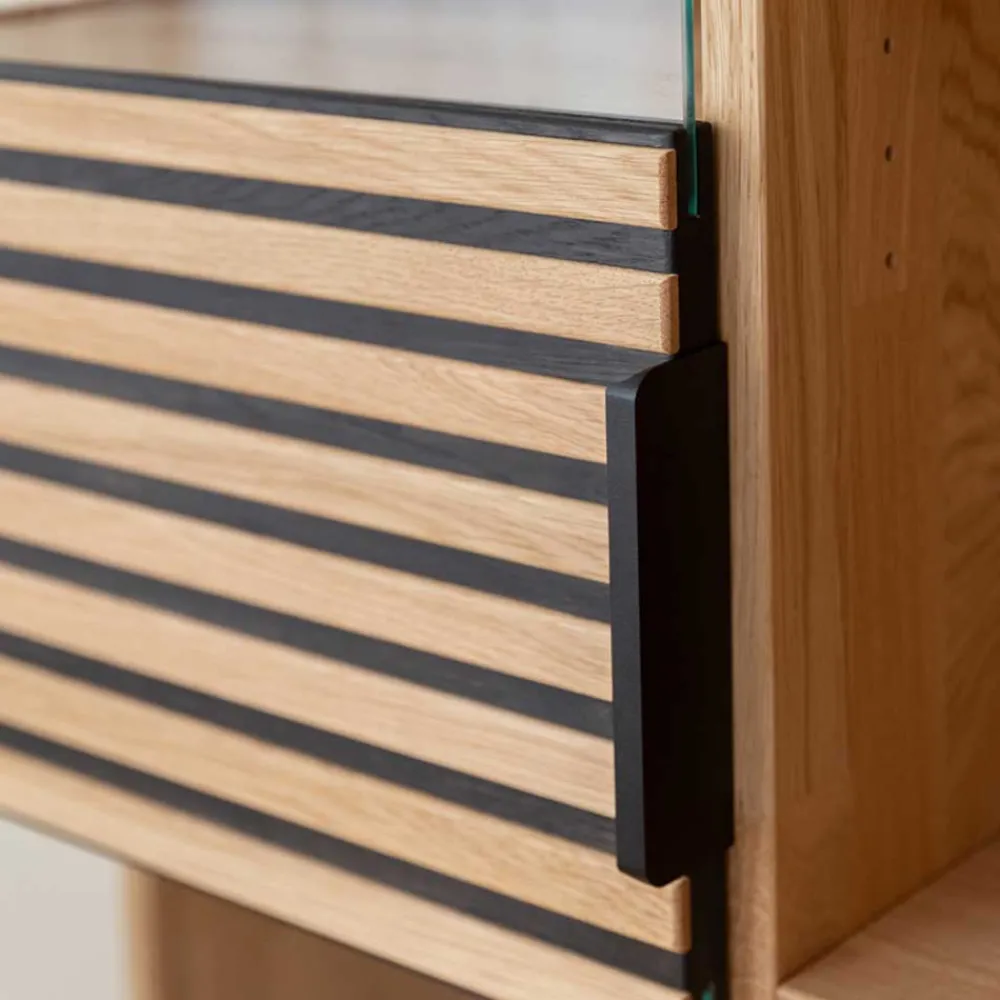 Wohnen Esszimmerschränke|Highboards*Massivholz Vitrine in Eiche mit Schwarz - Eribella