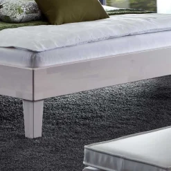 Wohnen Massivholzbett Edward in Weiß