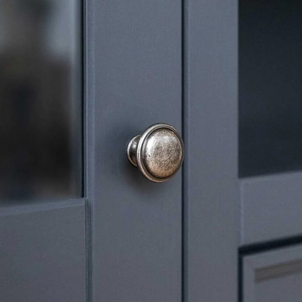 Wohnen Massivholzmöbel|Esszimmer-Vitrinen*Modern Country Vitrinenschrank in Grau & Kiefer - Eromsia