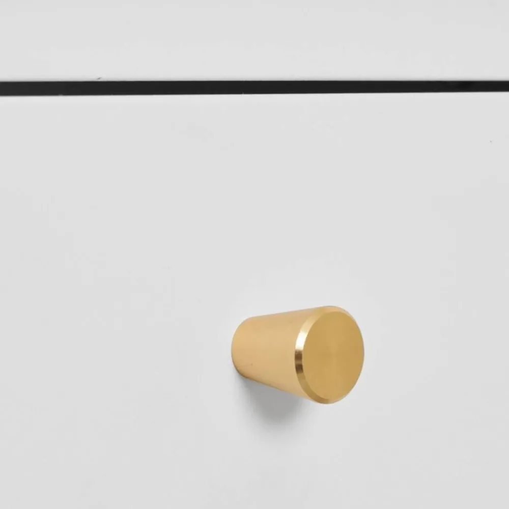 Wohnen Nachttische|Kommoden*Nachtkommode in Weiß mit Gold - Lititia