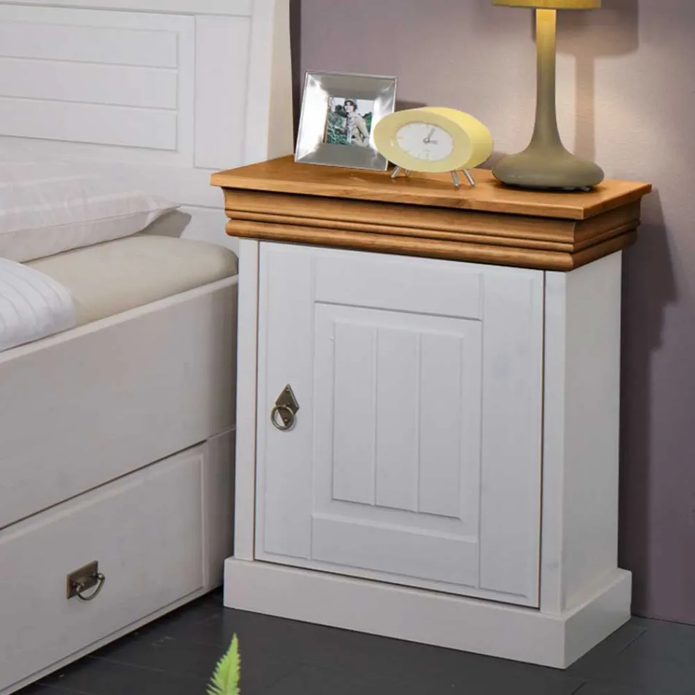 Wohnen Nachttische*Nachttisch Sicilianu mit Tür