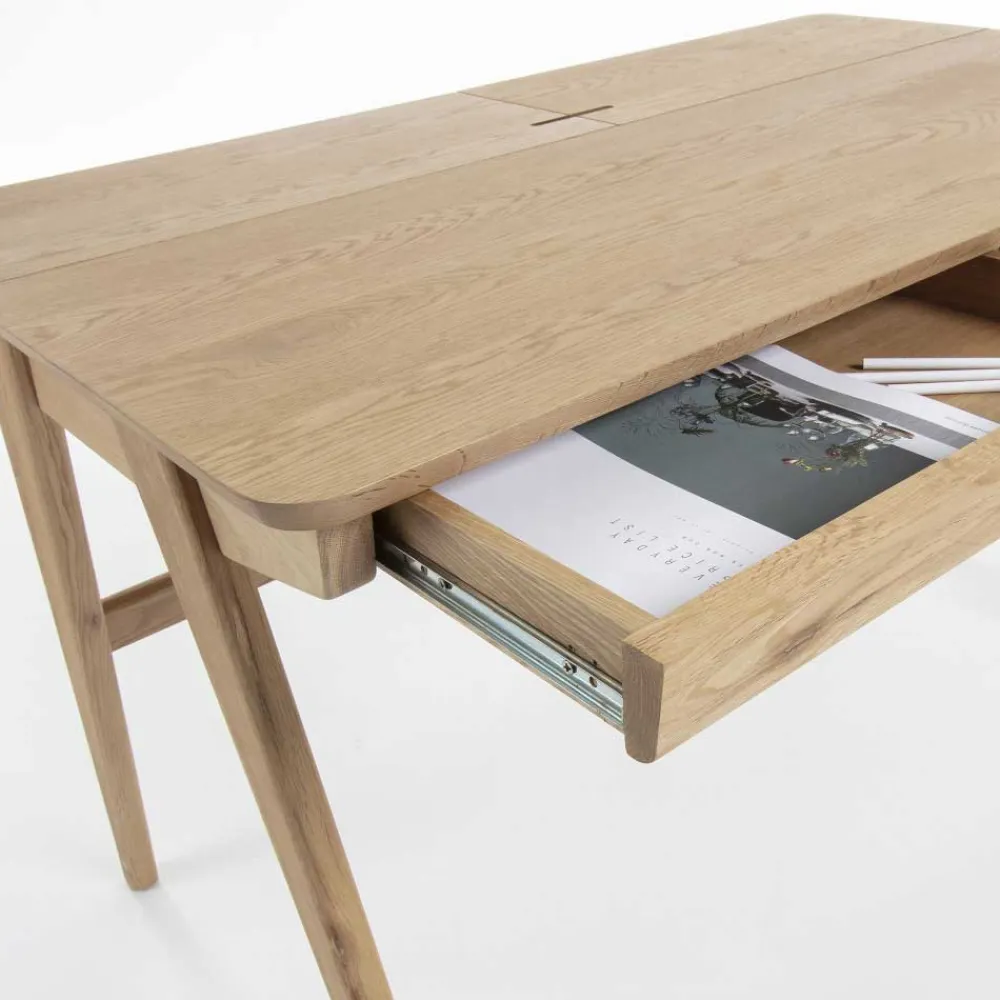 Wohnen Naturfarbener Schreibtisch im Hygge Look - Calmaro