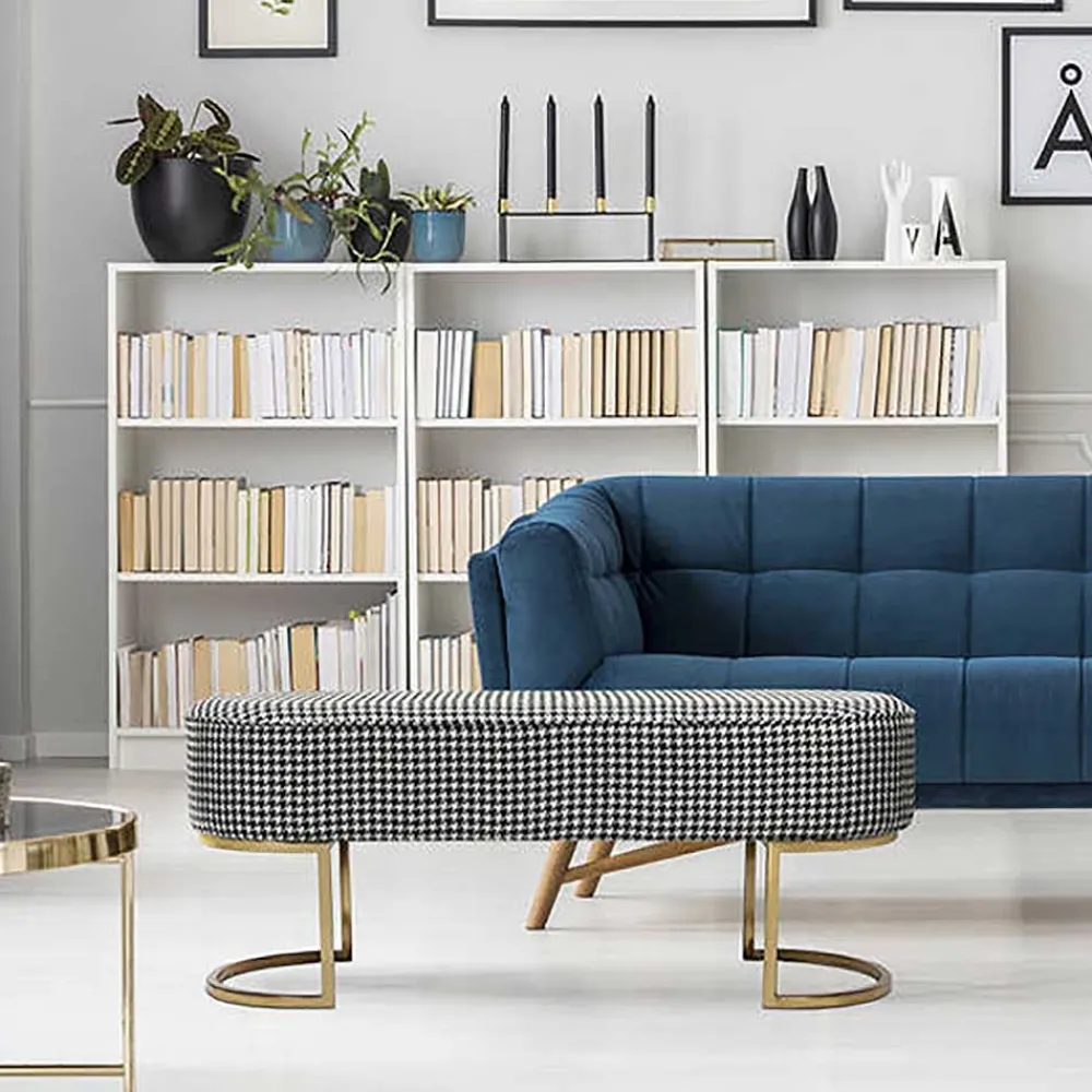 Wohnen Schwarze Möbel|Weiße Möbel*Ovale Polsterbank mit Hahnentritt Muster - Gasilia