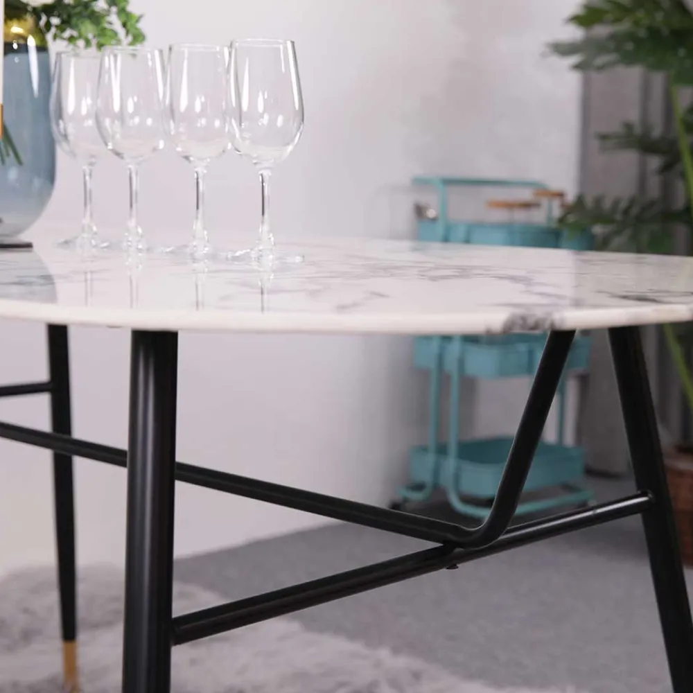 Wohnen Ovaler Retro Esstisch in Marmoroptik - Little