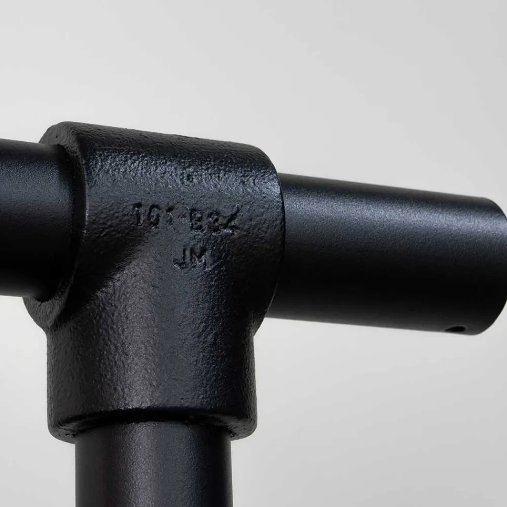 Herren Wohnen Rollgarderobe in Schwarz - Tesalon