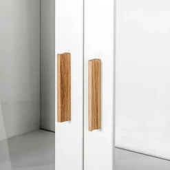 Wohnen Skandi Vitrine in Weiß und Eiche Natur - Yarisis