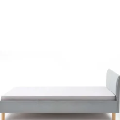 Wohnen Skandinavisches Polsterbett in Hellblau Webstoff - Ortava