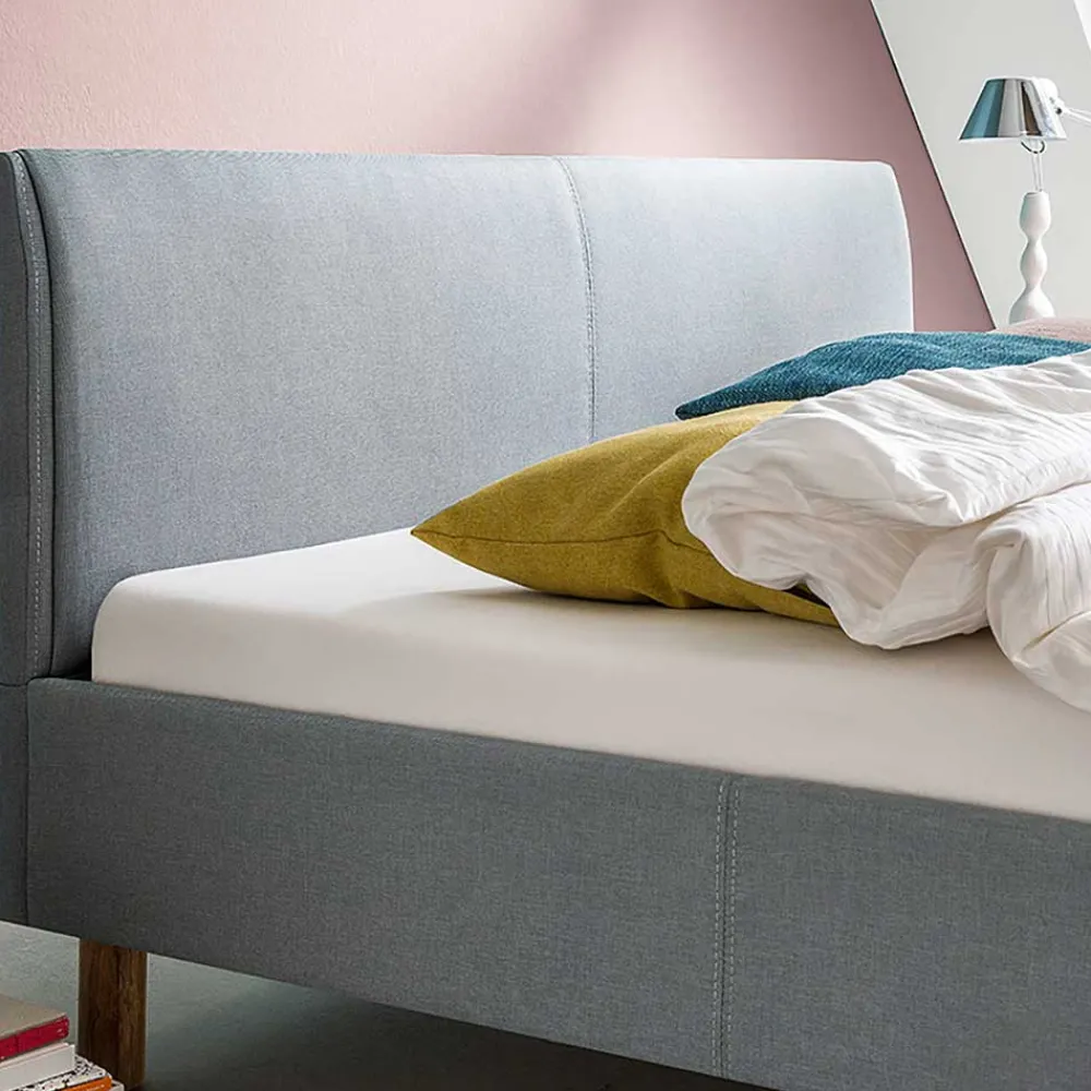 Wohnen Skandinavisches Polsterbett in Hellblau Webstoff - Ortava